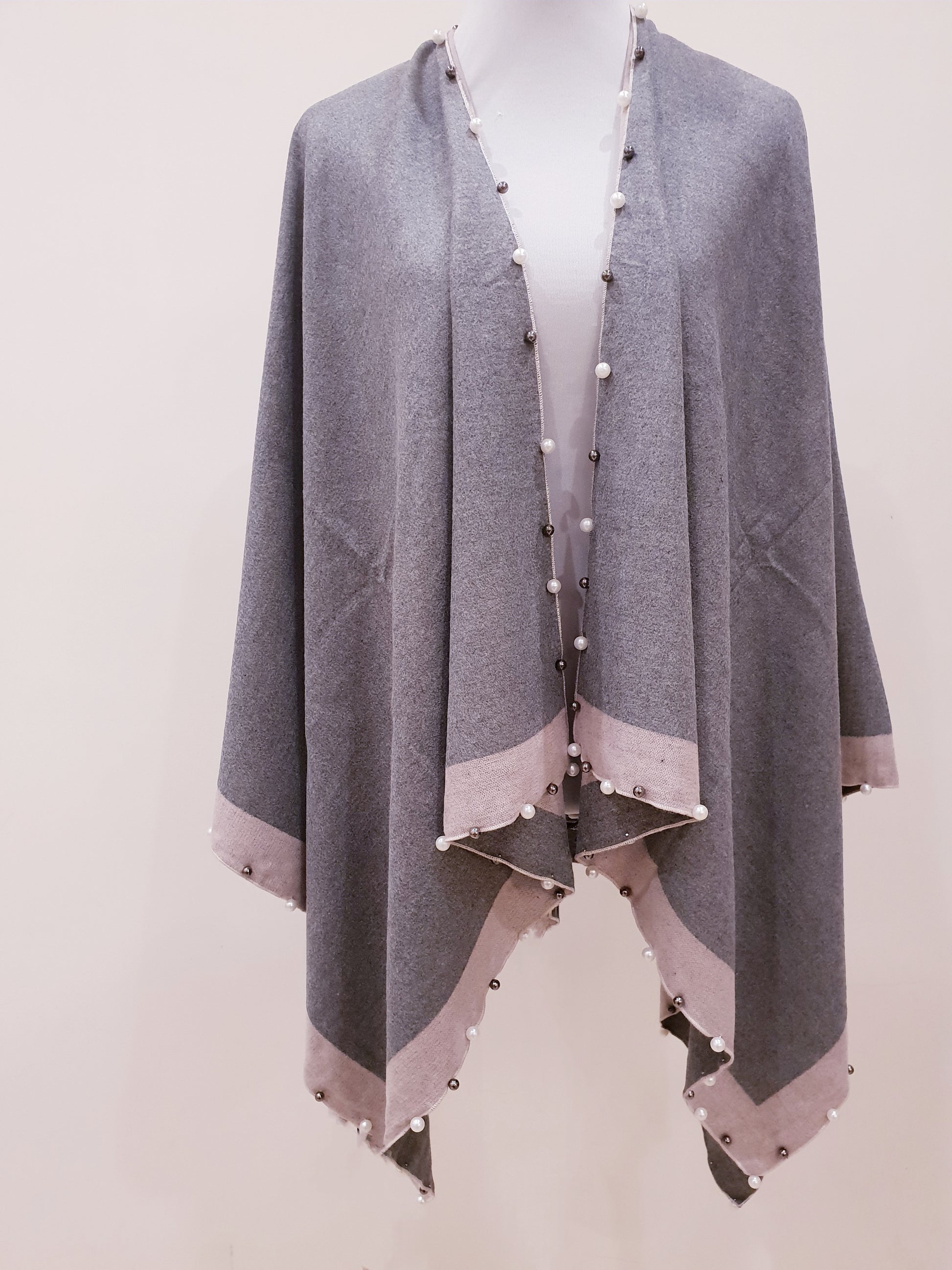 Mantellina con perline