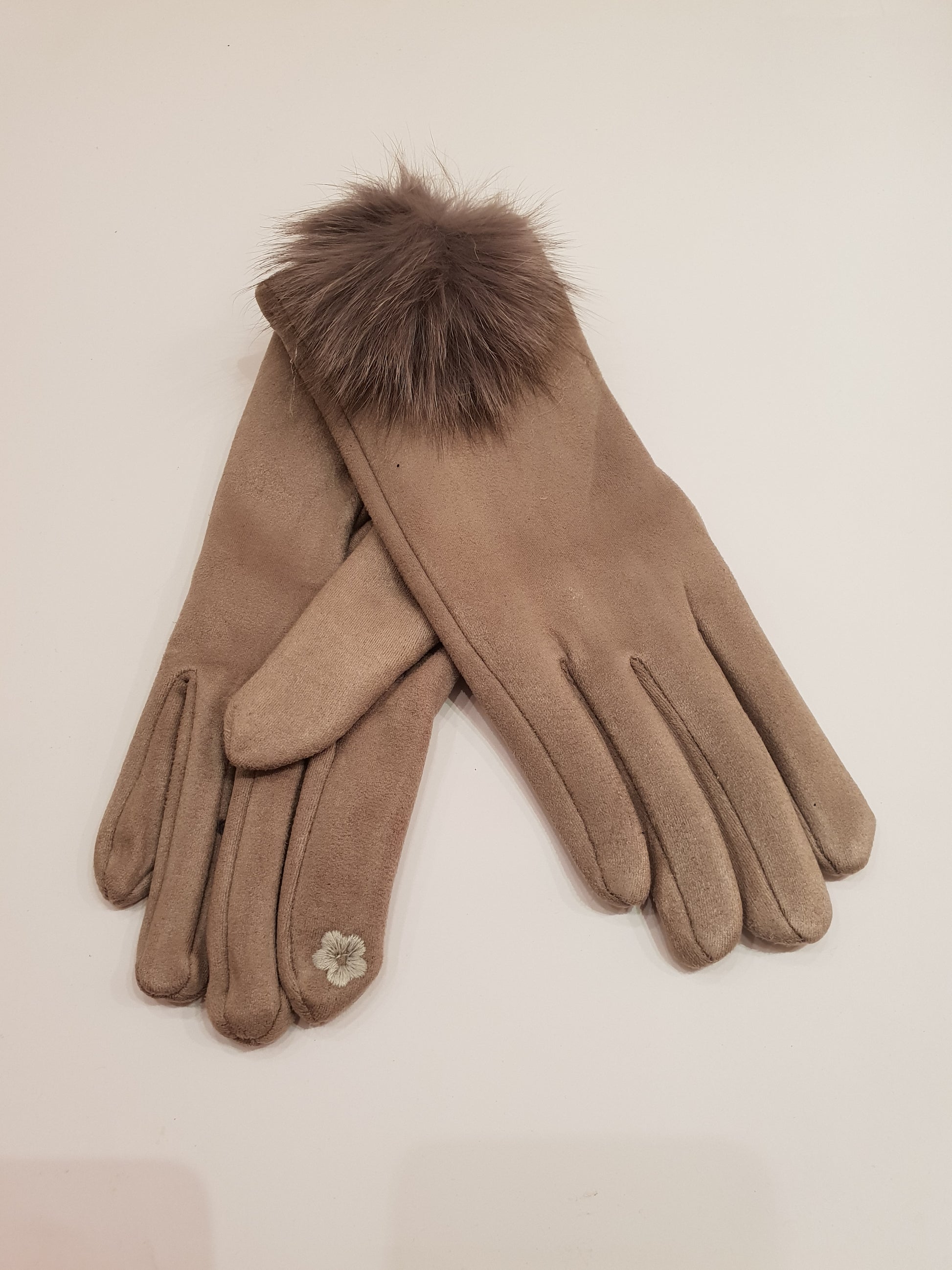 Guanti con Pompon