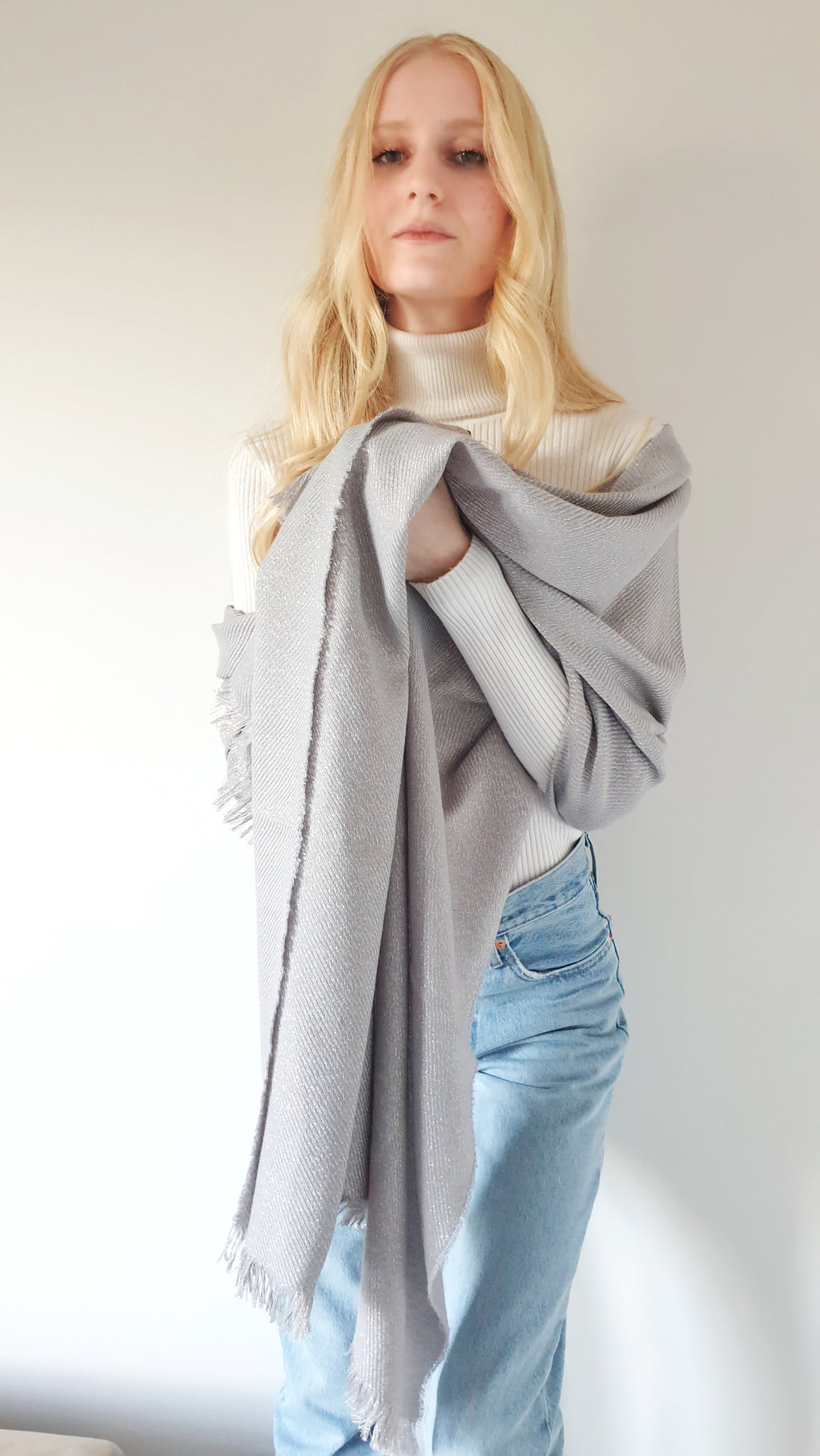 Sciarpone laminato elegante