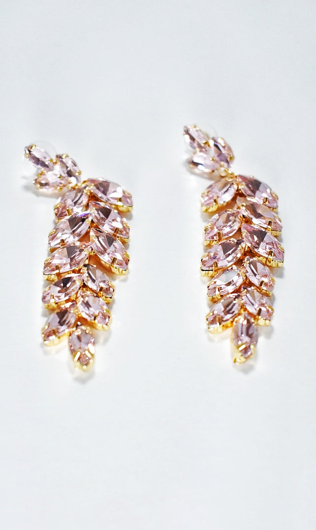 Orecchini pendenti pietre rosa