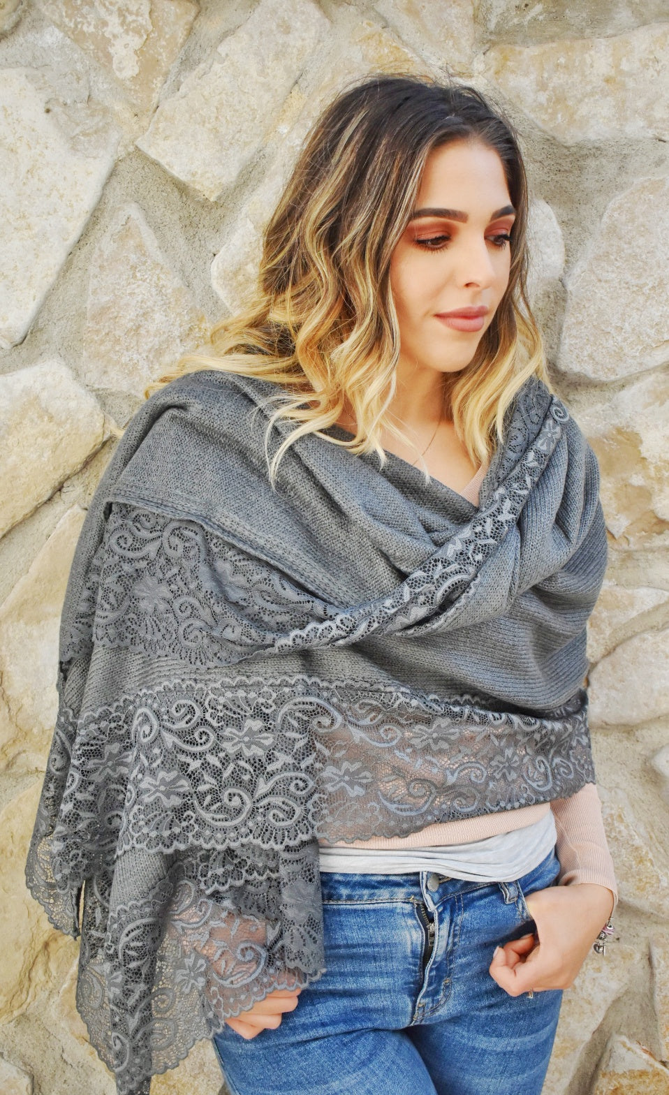 Maxy Sciarpone con Pizzo