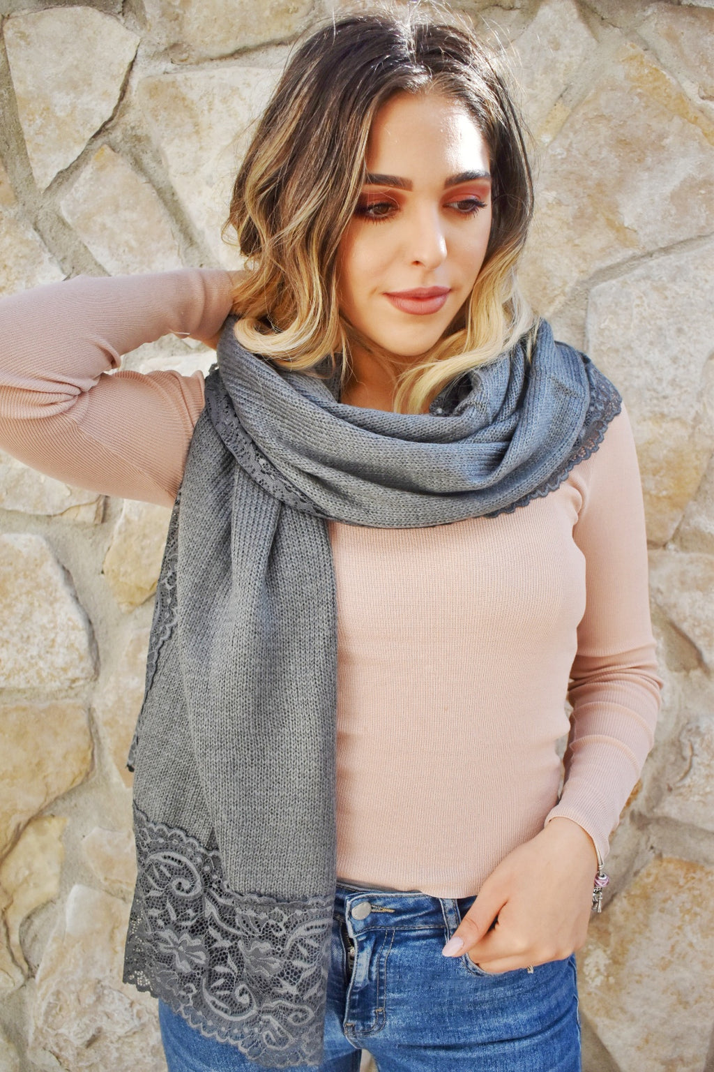 Maxy Sciarpone con Pizzo