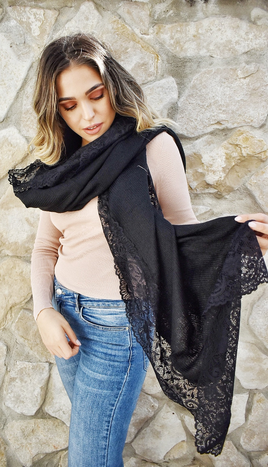 Maxy Sciarpone con Pizzo