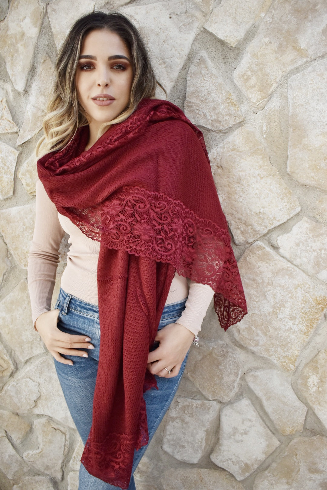 Maxy Sciarpone con Pizzo