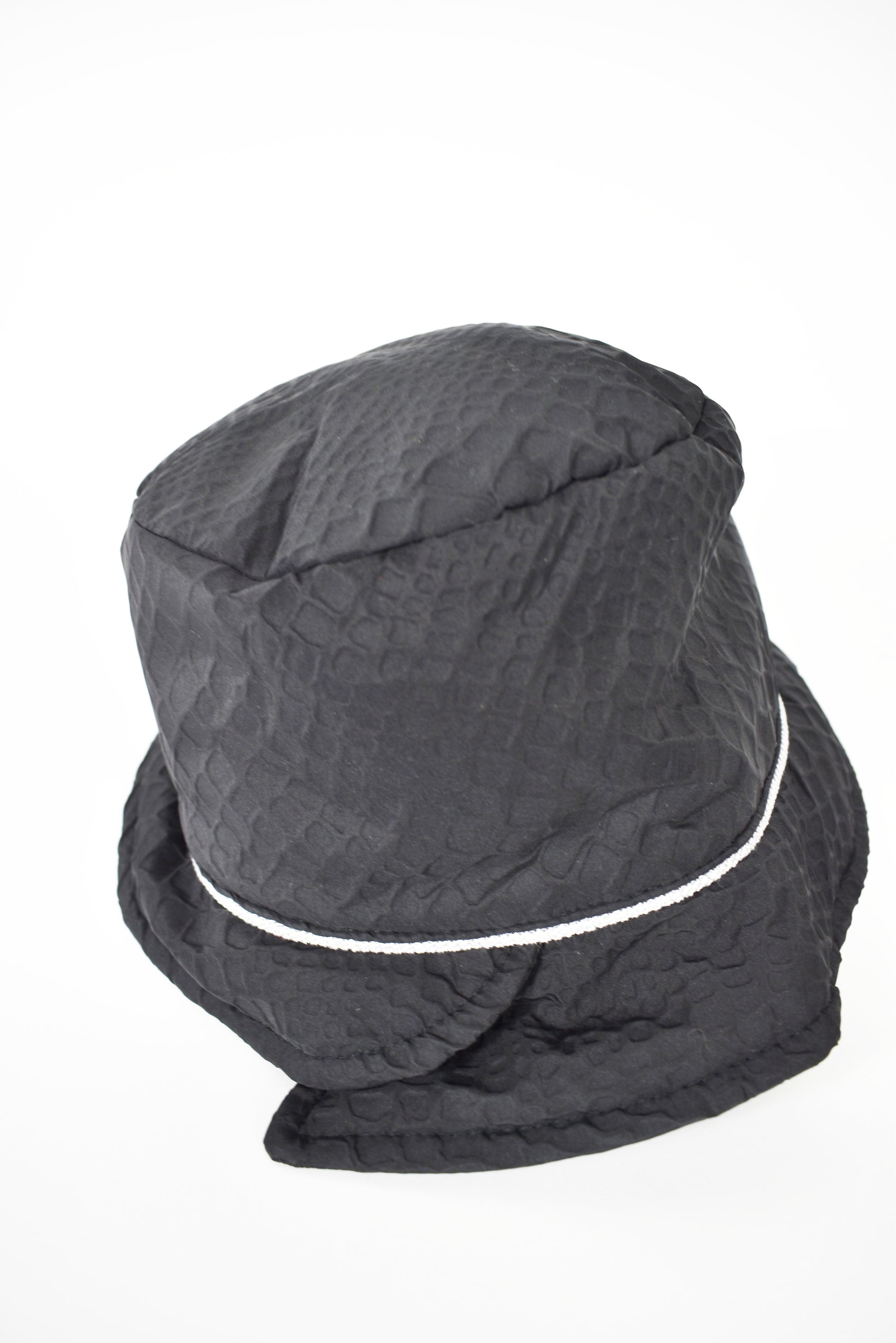 Cappello pescatore martellato