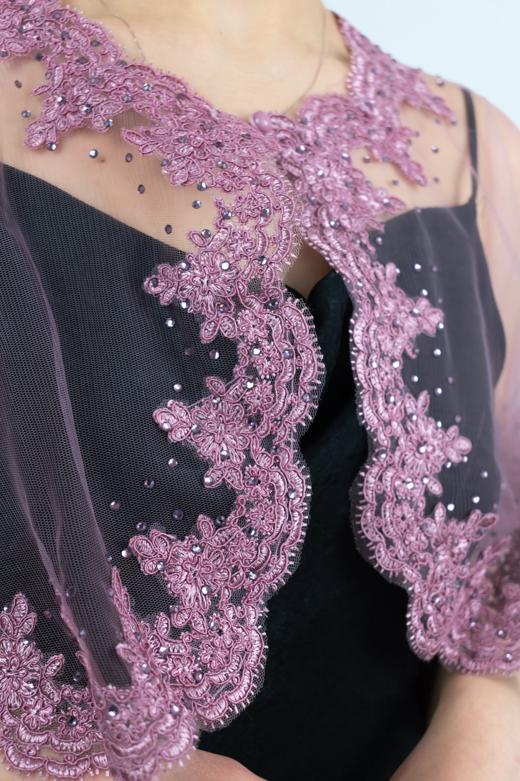 Coprispalle elegante in tulle