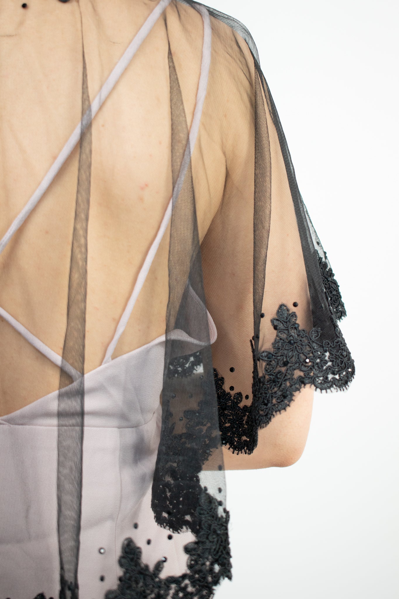 Coprispalle elegante in tulle