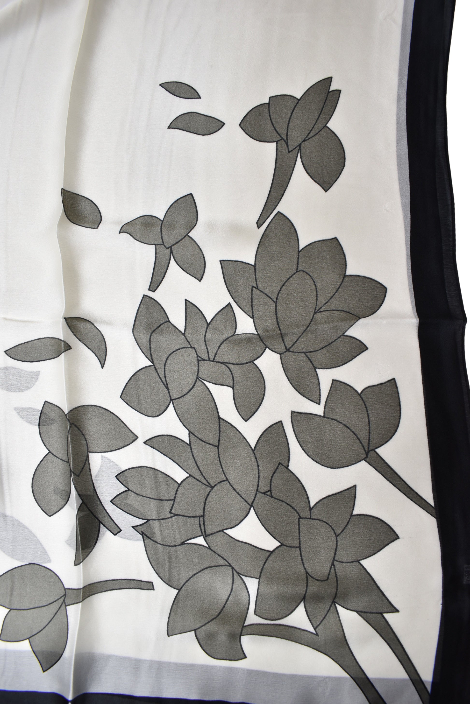 Stola monocolore fiore