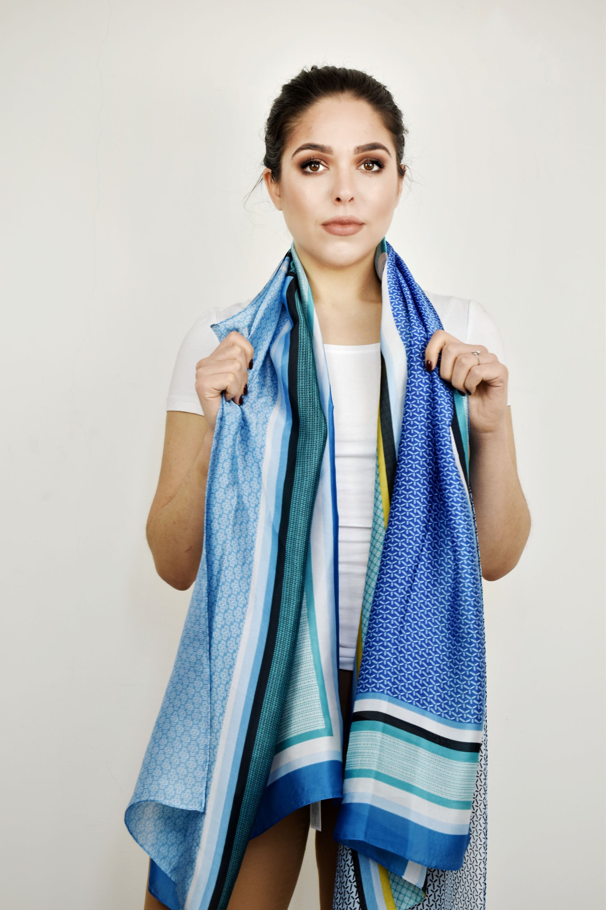 Foulard a doppie righe colorate