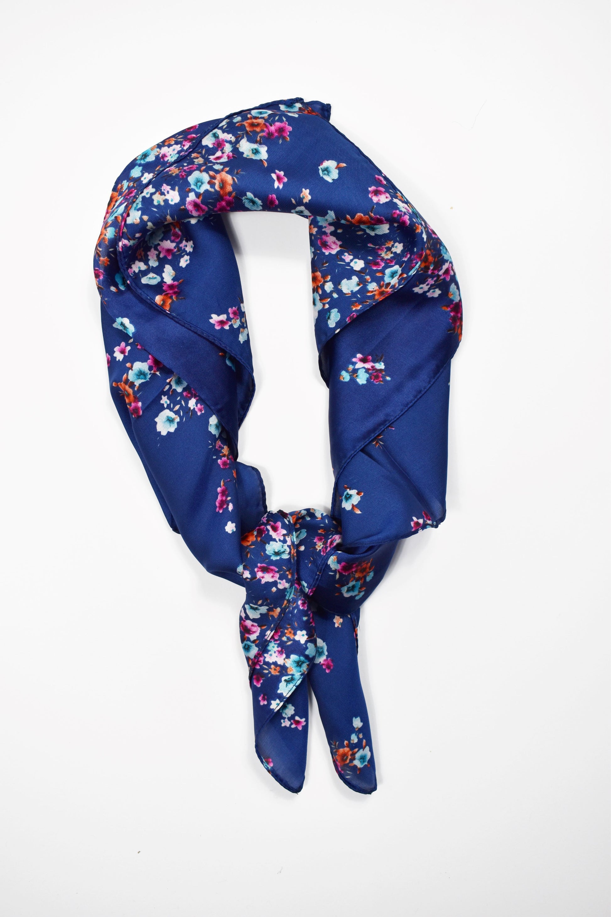 Foulard quadrato fantasia fiorellini