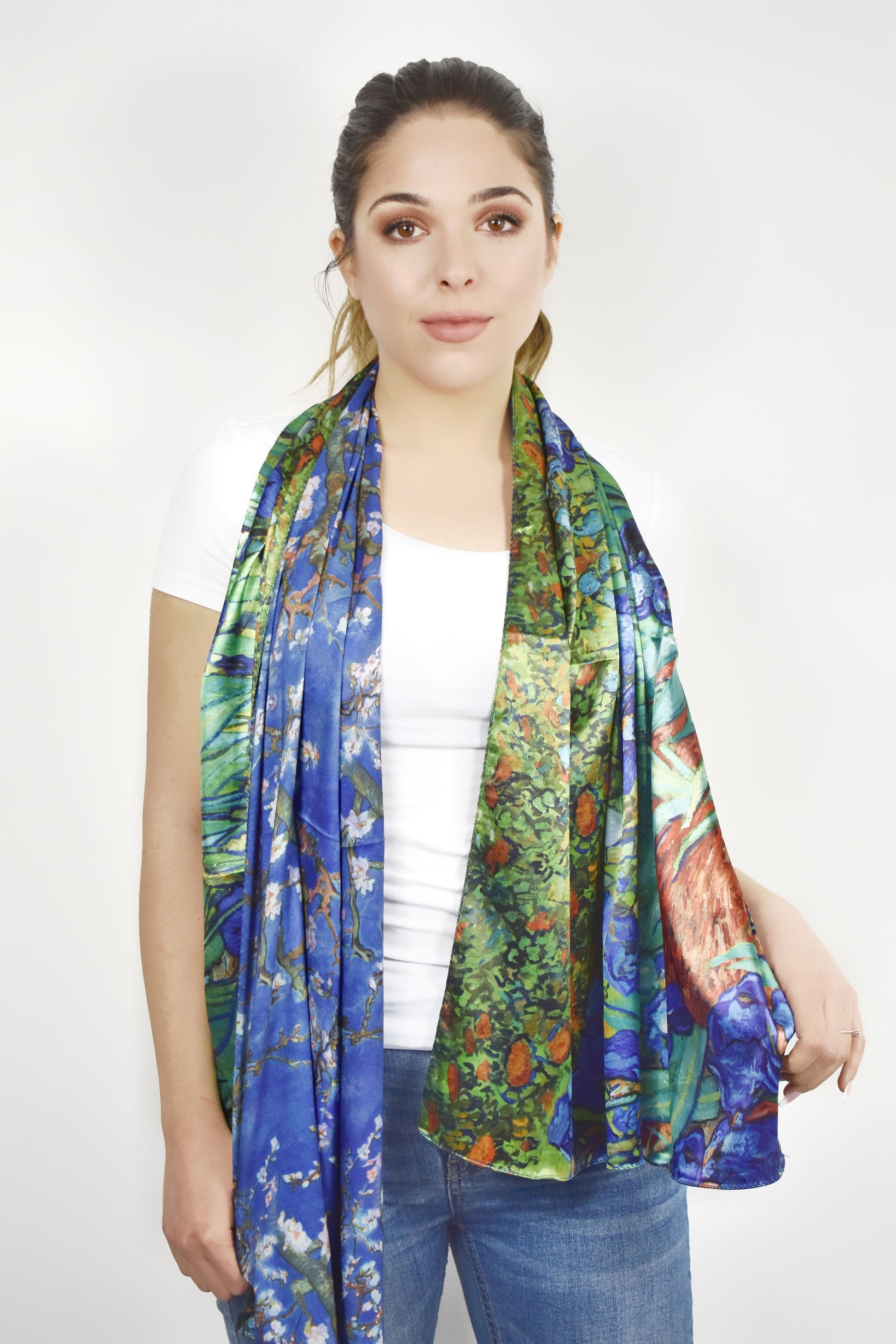Foulard "Iris e ramo di mandorlo fiorito"