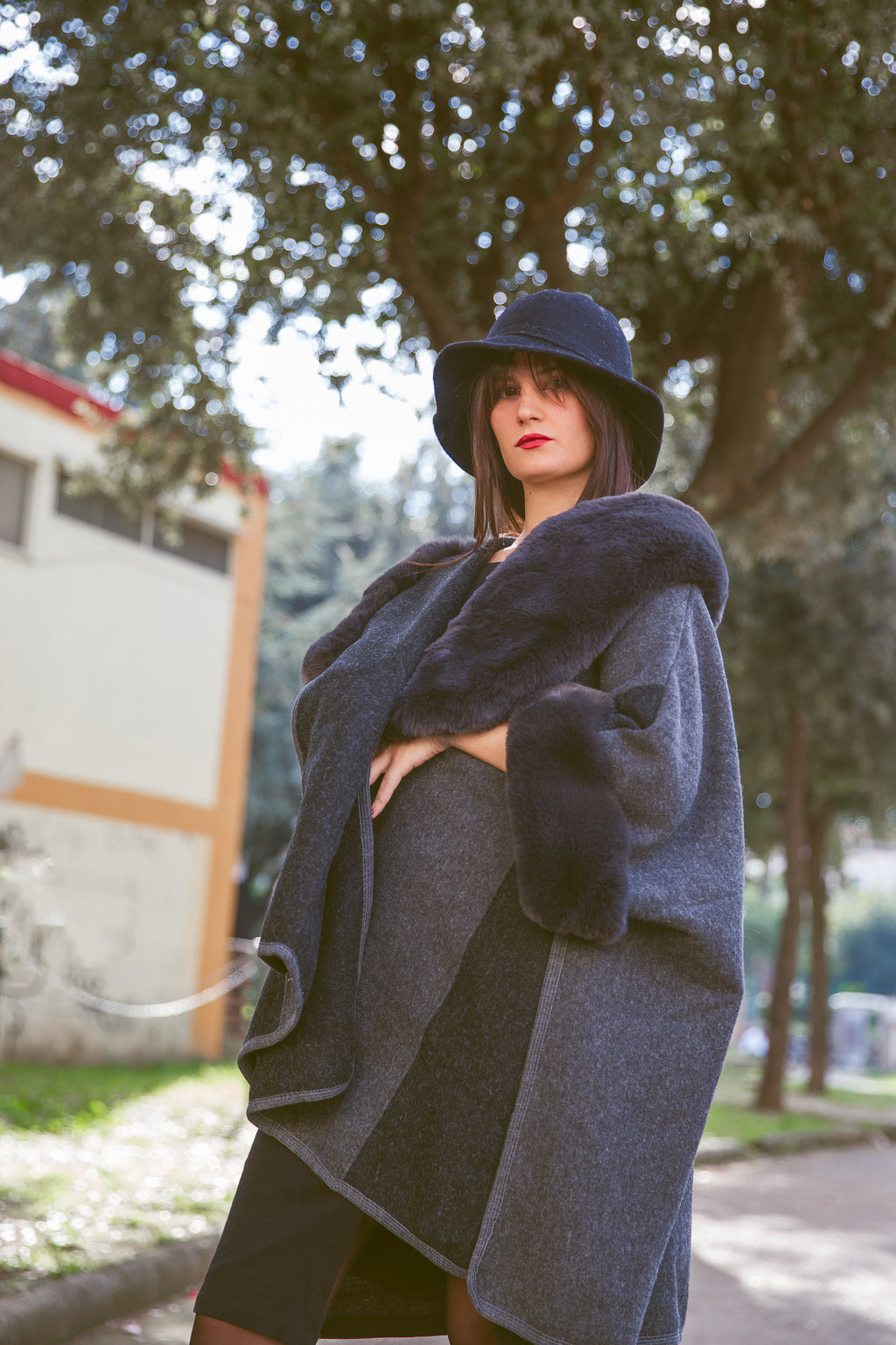 Mantella Elegante con pelliccia