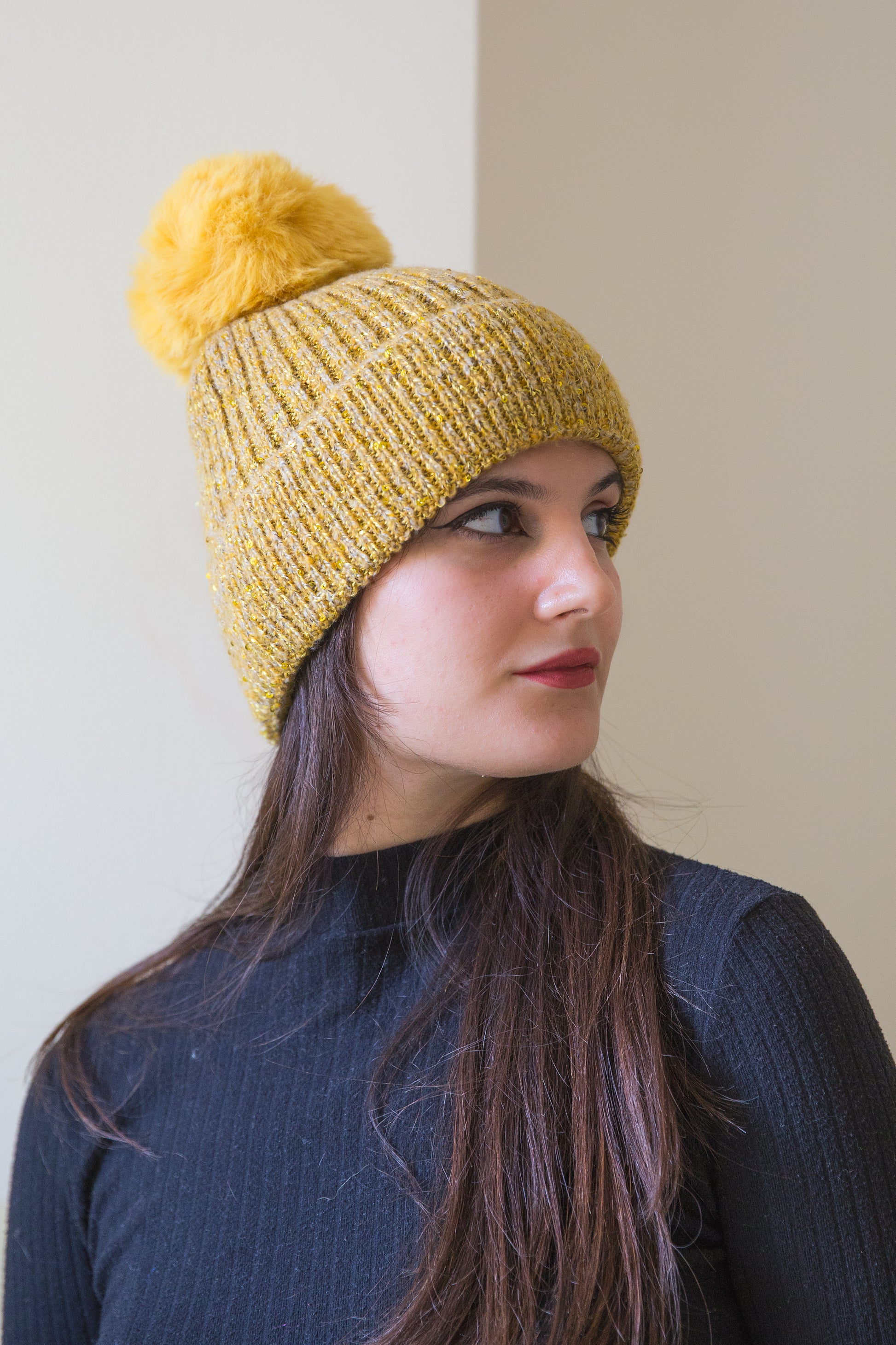 Cappello pompon paillettes