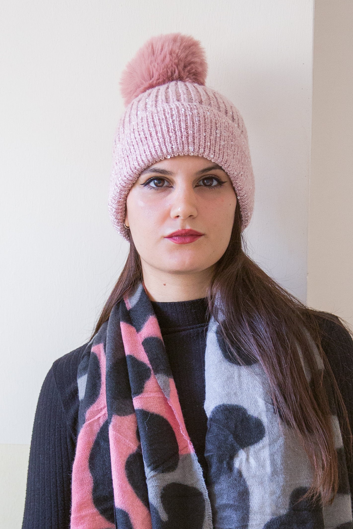 Cappello pompon paillettes