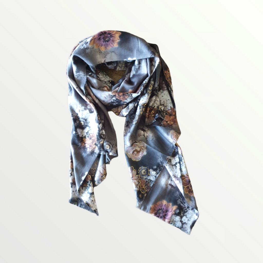 Sciarpa morbida fiori sfumata