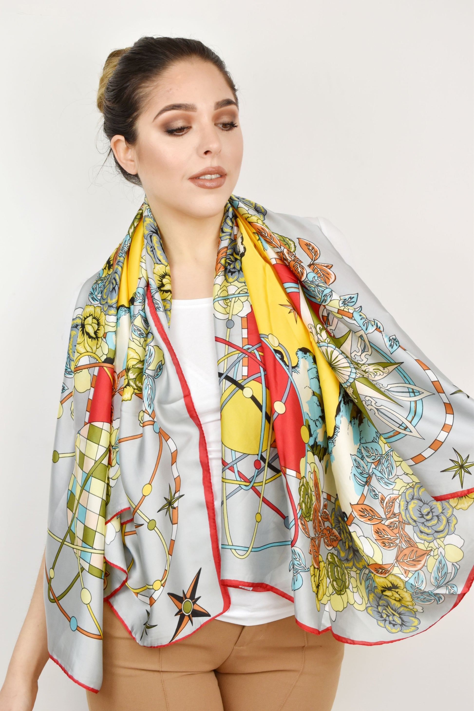 Foulard quadrato maxi rosa dei venti