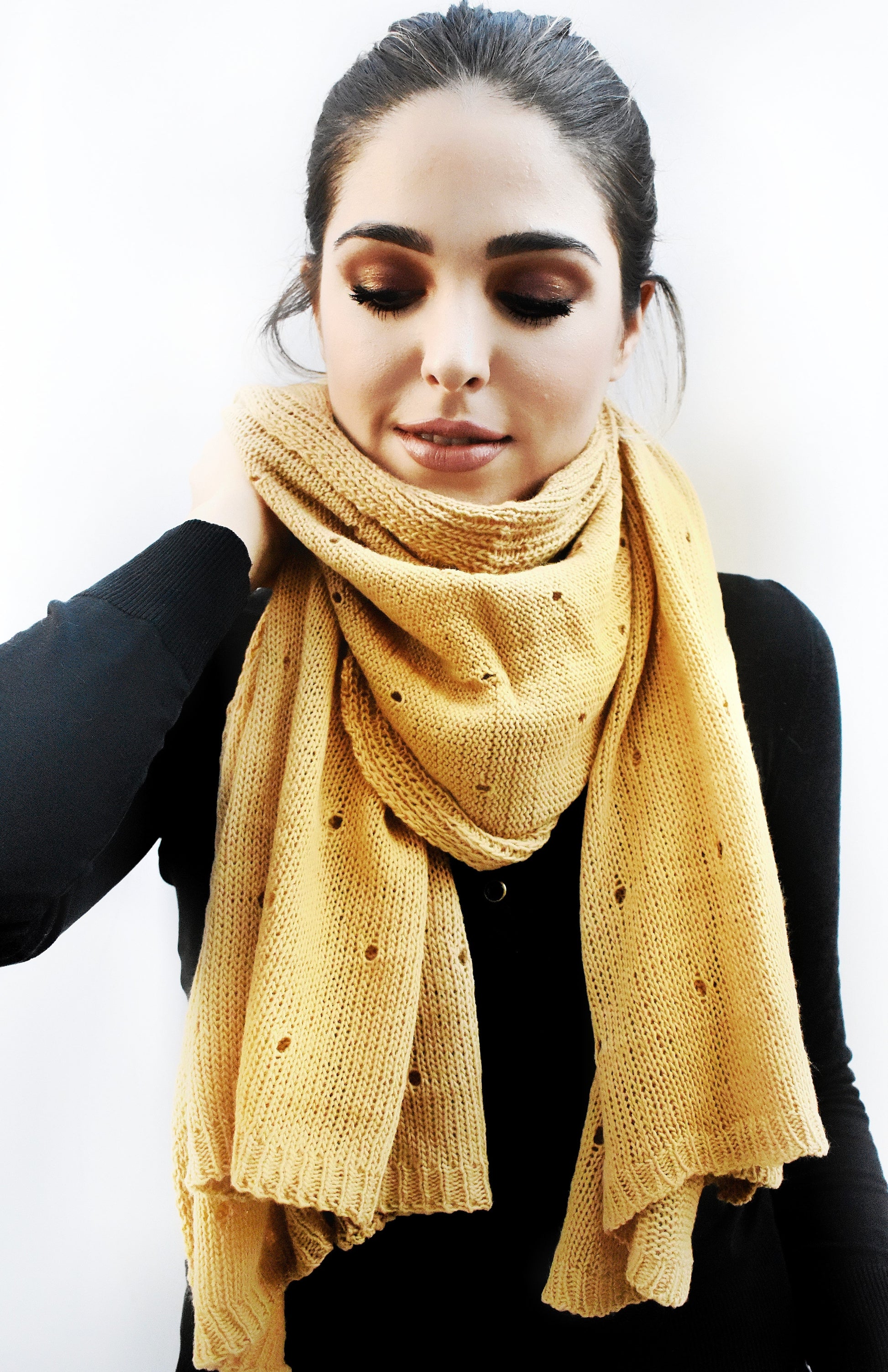 Sciarpa in Lana Traforata